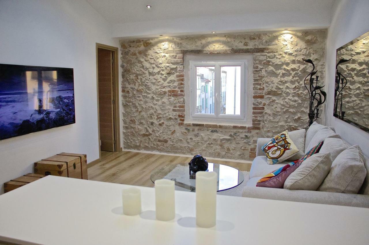 Duplex Fontaine - Appartement Duplex Coeur Vieil Antibes Old City Marche Provencal מראה חיצוני תמונה