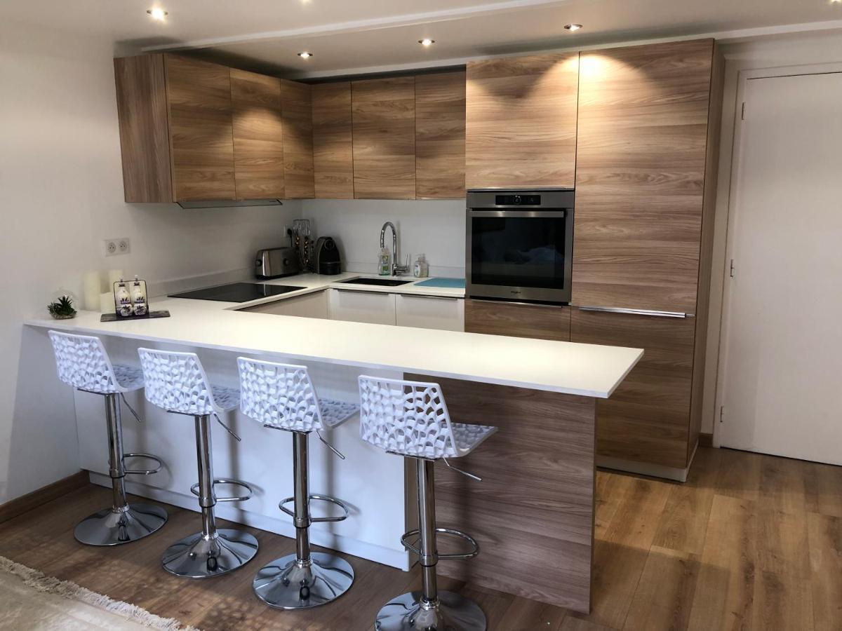Duplex Fontaine - Appartement Duplex Coeur Vieil Antibes Old City Marche Provencal מראה חיצוני תמונה